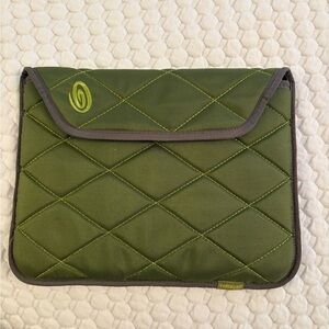 Timbuk2 Green iPad Tablet Sleeve